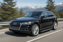 Audi Q5 2017–2025 Sivuporrastangot Vision New Black (2 kpl, alumiini) kuva 1