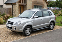Hyundai Tucson JM 2004– Sivuastinlaudat New Vision Black (2 kpl, alumiini) kuva 1