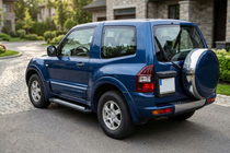 Mitsubishi Pajero Wagon III 1999–2006 Sivuastinlaudat New Vision Black (2 kpl, alumiini) kuva 1