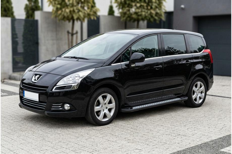 Peugeot 5008 2009–2016 Sivuastinlaudat New Vision Black (2 kpl, alumiini) Kuva 1