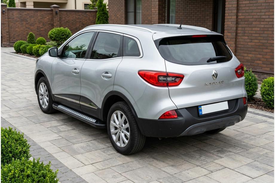 Renault Kadjar 2015–2022 Sivuastinlaudat New Vision Black (2 kpl, alumiini) Image