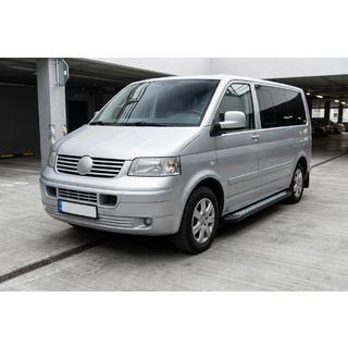 Sivuastinlaudat New Vision Black (2 kpl, alumiini) Volkswagen T5 Caravelle 2004–2010 kuva 1