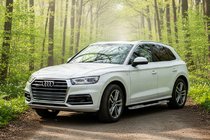 Audi Q5 2017–2025 Tayga V2 sivukynnykset (2 kpl, alumiini) kuva 1