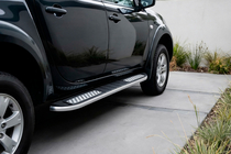 Fiat Fullback 2016– Tayga V2 sivukynnykset (2 kpl, alumiini) kuva 1