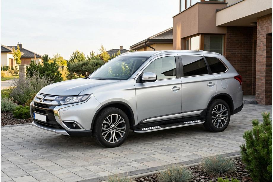 Mitsubishi Outlander 2012–2021 Tayga V2 sivukynnykset (2 kpl, alumiini) Image