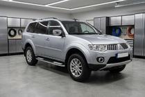 Mitsubishi Pajero Sport 2008–2015 Tayga V2 sivukynnykset (2 kpl, alumiini) kuva 1