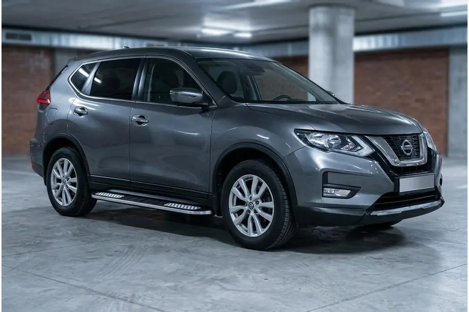 Nissan X-trail T32/Rogue 2014–2021 Tayga V2 sivukynnykset (2 kpl, alumiini) Kuva 1