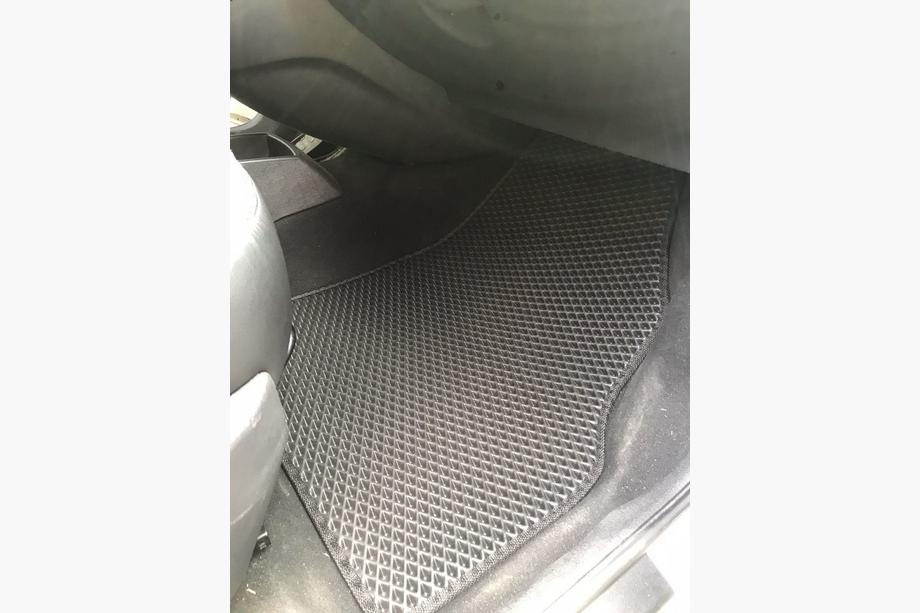 Mercedes Citan 2013–2021 EVA-lattiamatot (mustat) Image