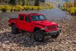 Koeajo: nelivetoinen runkorakenteinen pickup Jeep Gladiator kuva 1