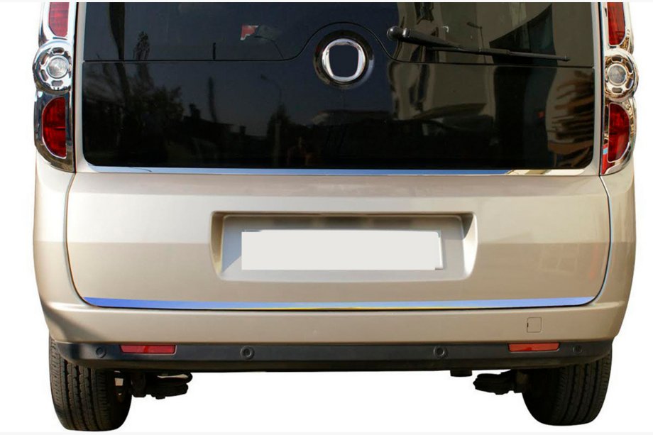 Fiat Doblo II 2010–2022 Takaluukun reunan suojalista (ruostumaton teräs) Image
