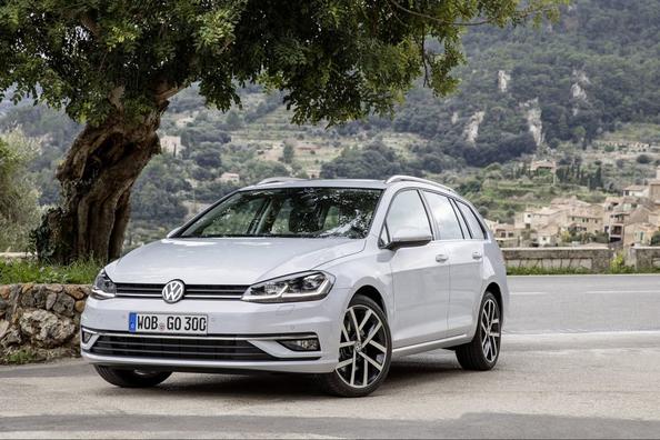 Volkswagen Golf Variant -farmariauton koeajo