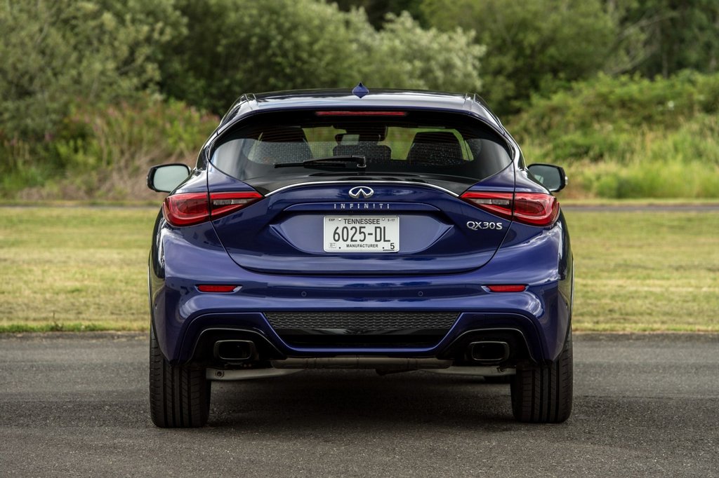 Kompakti crossover Infiniti QX30