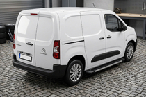 Citroen Berlingo/Multispace 2018– Sivukynnykset RedLine V1 (2 kpl, alumiini) kuva 1