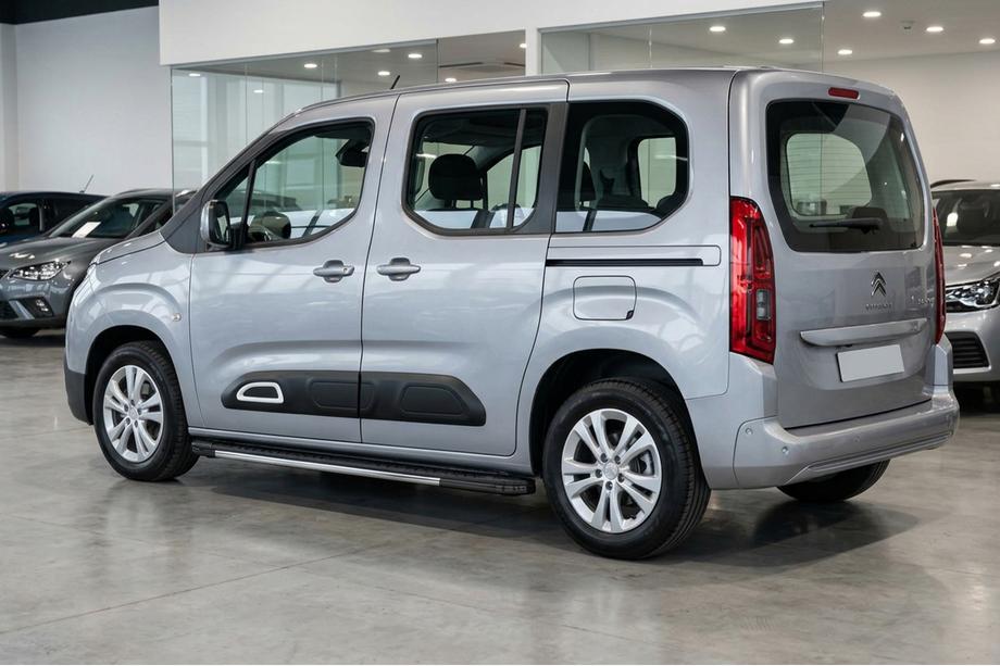 Citroen Berlingo/Multispace 2018– Bosphorus Grey -sivuastinlaudat (2 kpl, alumiini) Image