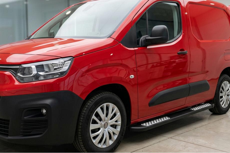 Opel Combo 2019– Tayga V2 sivukynnykset (2 kpl, alumiini) Image