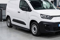 Opel Combo 2019– Bosphorus Black sivuastinlaudat (2 kpl, alumiini) kuva 1
