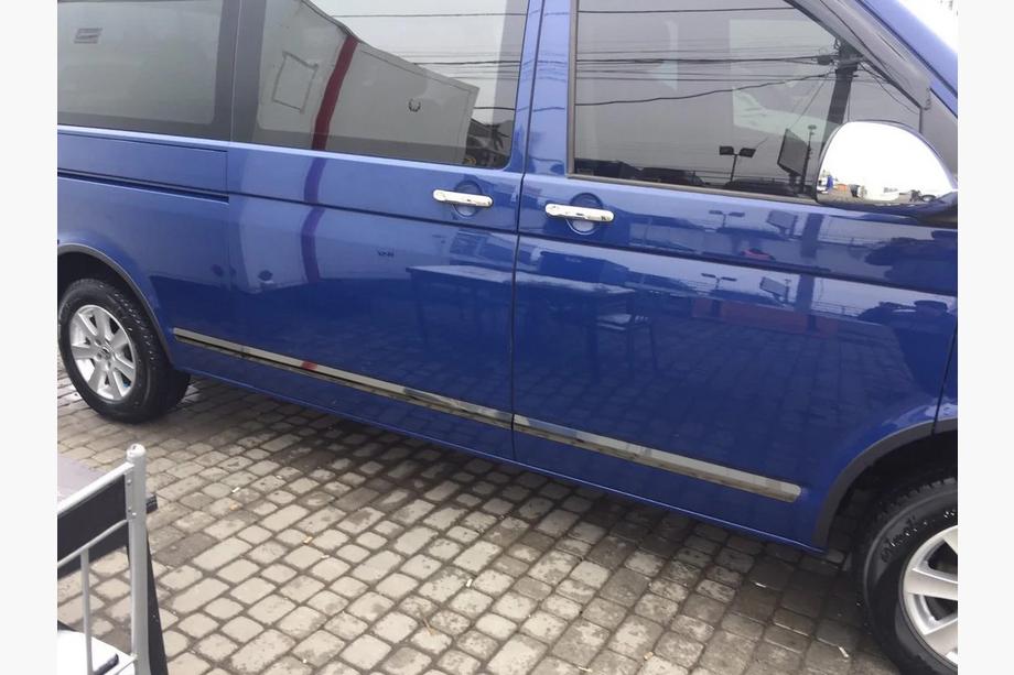 Volkswagen T5 Transporter 2003–2010 Ovilistat (ruostumaton teräs, musta kromi) Kuva 2