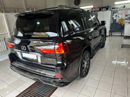 Lexus LX570/450d 2008–2022 Facelift-muunnossarja 2008-2016 -> TRD Superior (2016-2020) kuva 42