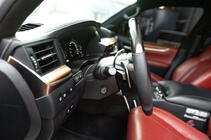 Lexus LX570/450d 2008–2022 Täydellinen anatominen ohjauspyörä (hiilikuitu) kuva 5