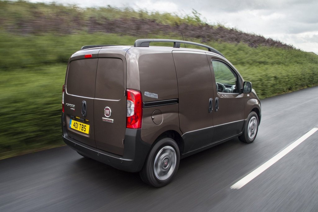 Katsaus uudistettuun mikrovan Fiat Fiorino Cargo