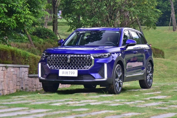 Keskikokoinen premium-crossover FAW Bestune T99