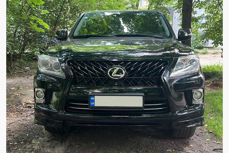 Lexus LX570/450d 2008–2022 TRD jäähdyttimen säleikkö (2012-2015) Kuva 7