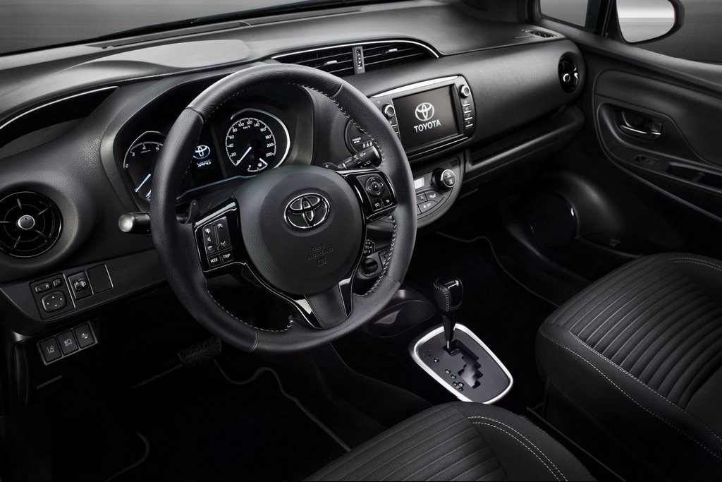 Koeajo: päivitetty subkompakti Toyota Yaris -hatchback