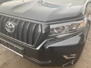 Toyota Land Cruiser Prado 150 2009–2023 Maski 2017↗ LED (Zeus Black, Black kulmakarvoilla) kuva 9
