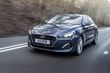 Kompaktin liftbackin Hyundai i30 Fastback - koeajo kuva 11