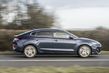 Kompaktin liftbackin Hyundai i30 Fastback - koeajo kuva 4