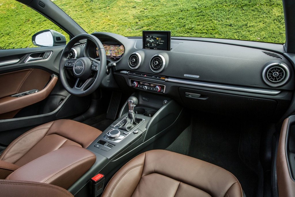 Kompaktin Audi A3 -sedanin koeajo
