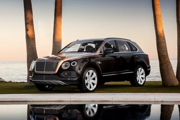 Katsaus luksuscrossoveriin Bentley Bentayga