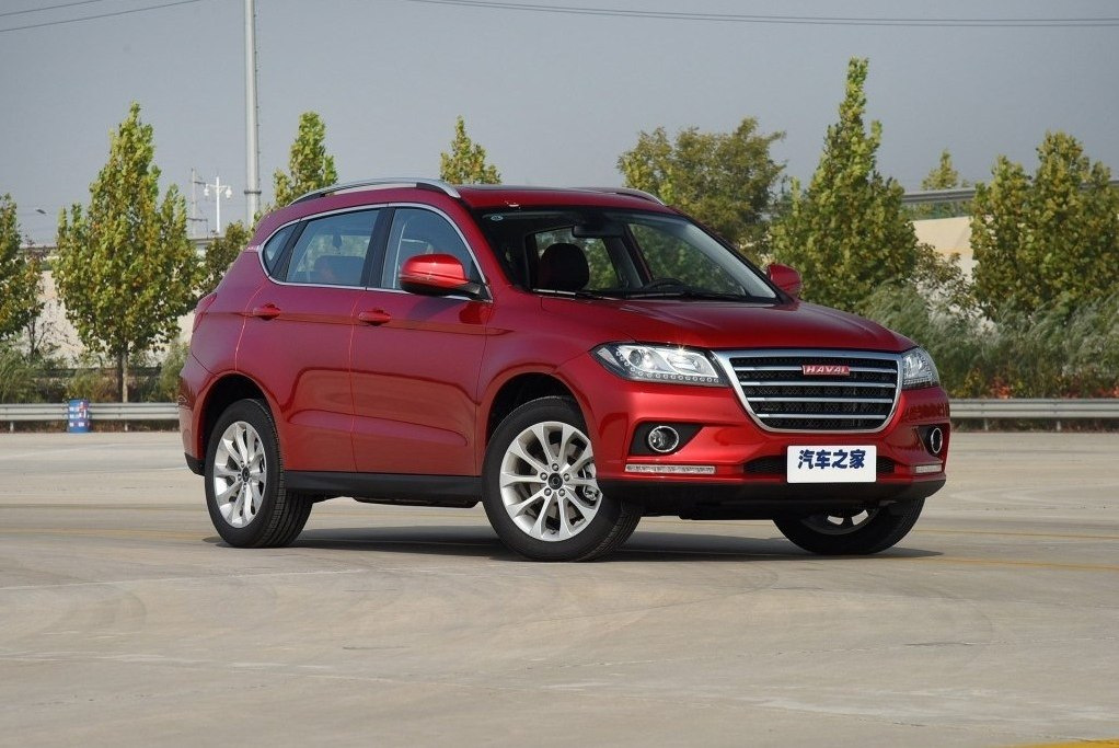 Kompaktin crossoverin Haval H2 koeajo