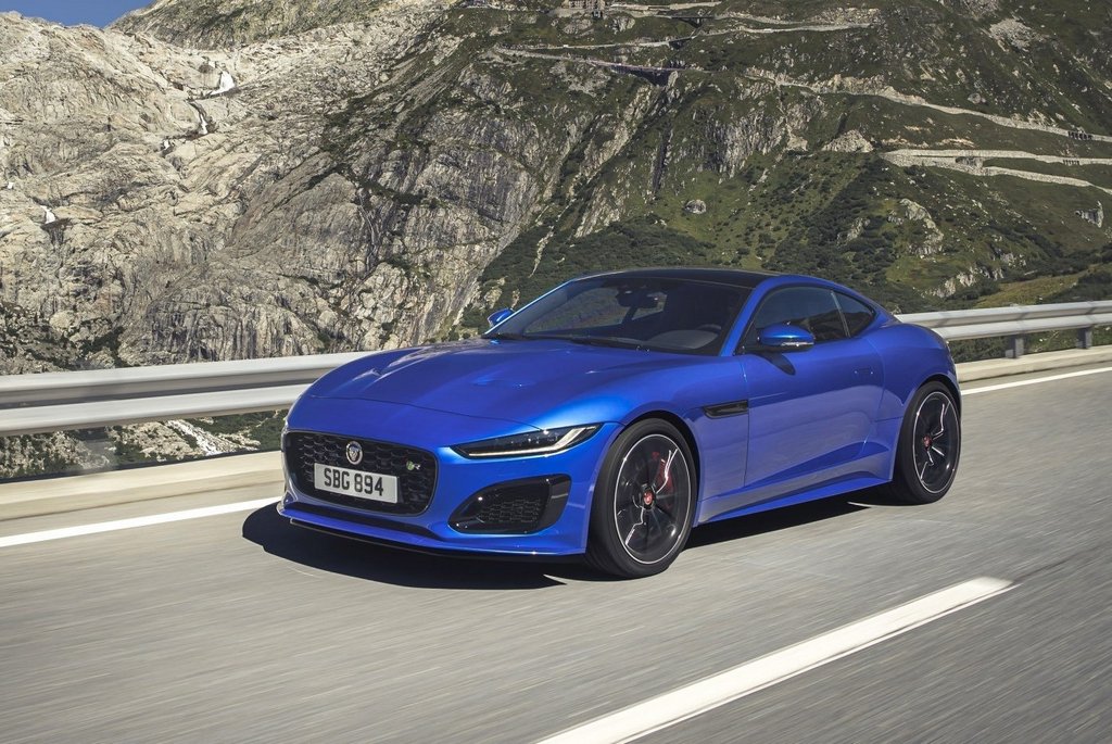 Päivitetty versio urheilucoupésta Jaguar F-Type Coupe