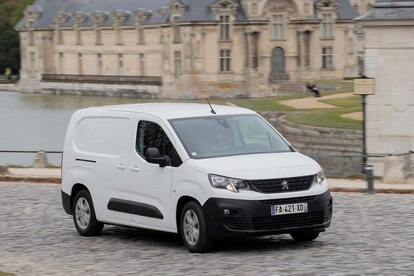 Koeajo: kompakti pakettiauto Peugeot Partner