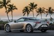 Katsaus suorituskykyiseen Lexus LC500 -coupéen kuva 11