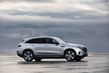 Sähköinen nelivetoinen Mercedes-Benz EQC -crossover kuva 3