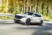 Sähköinen nelivetoinen Mercedes-Benz EQC -crossover kuva 11