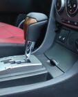 Toyota Land Cruiser 200 2007–2021 Vaihdenuppi (musta nahka + vaalea puu) kuva 4
