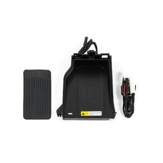 Langaton puhelinlataussarja (2015+) Toyota Land Cruiser 200 2007–2021 kuva 3