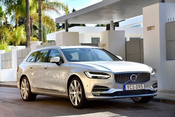 Volvo V90 -täysikokoisen farmarin koeajo