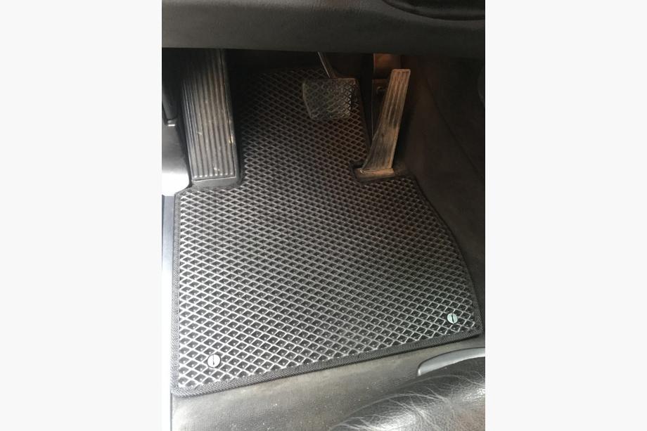 BMW X5 E53 1999–2006 EVA-lattiamatot (mustat) Image