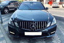Mercedes E-sarja W212 2009–2016 Etusäleikkö GT Panamericana (2009-2012) kuva 5
