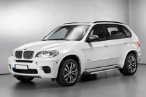 BMW X5 E70 2007–2013 Sivukynnykset RedLine V1 (2 kpl, alumiini) kuva 1