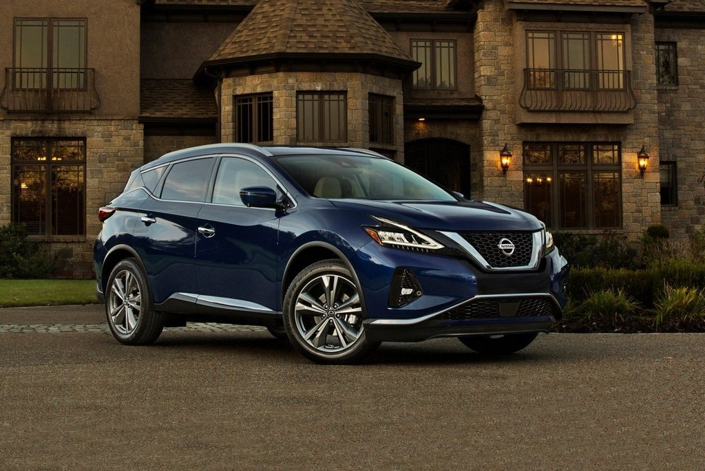 Koeajo: päivitetty keskikokoinen crossover Nissan Murano