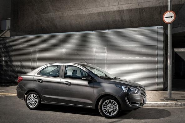 Katsaus edulliseen Ford Ka+ Sedan -malliin