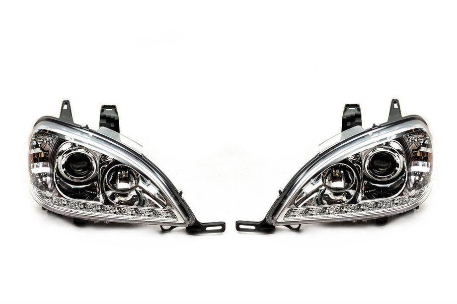 Mercedes ML W163 1997–2005 Ajovalot (2 kpl) Valot Image