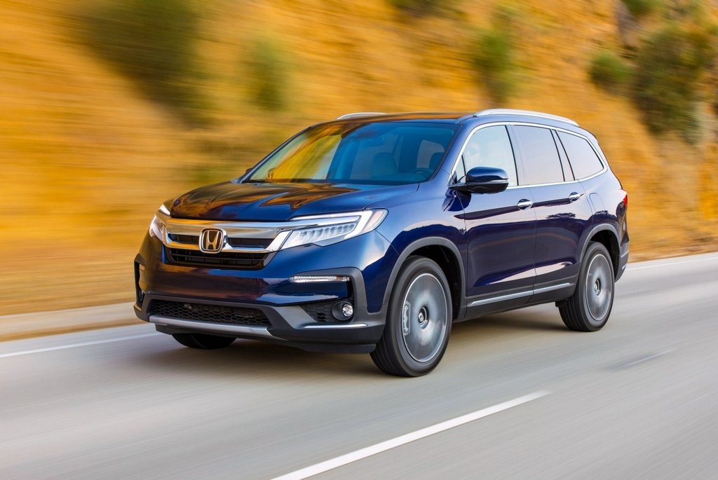 Päivitetty versio Honda Pilot -crossoverista