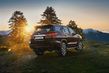 Koeajo: runkorakenteinen Toyota Fortuner -maasturi kuva 4