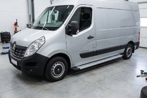 Renault Master 2011–2023 Maya V2 sivuportaat (2 kpl, alumiini) kuva 1